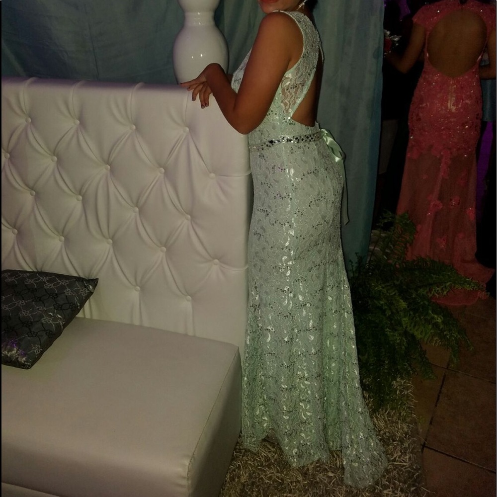 PROM DRESS